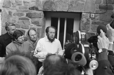 Podcast: Gary Saul Morson on Alexander Solzhenitsyn and His Warning to America